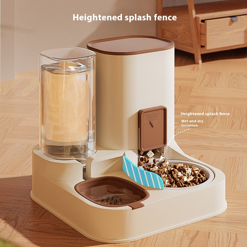 Household High-Capacity Pet Automatic Feeder with heightened splash fence for dogs and cats.
